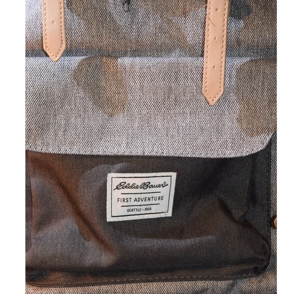 Eddie Bauer First Adventure Diaper Backpack Unisex Grey Herringbone EUC‎ Buckle